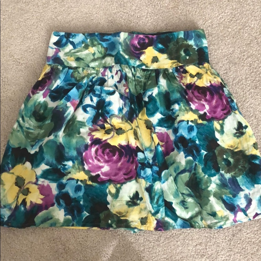 Forever 21 floral mini skirt
